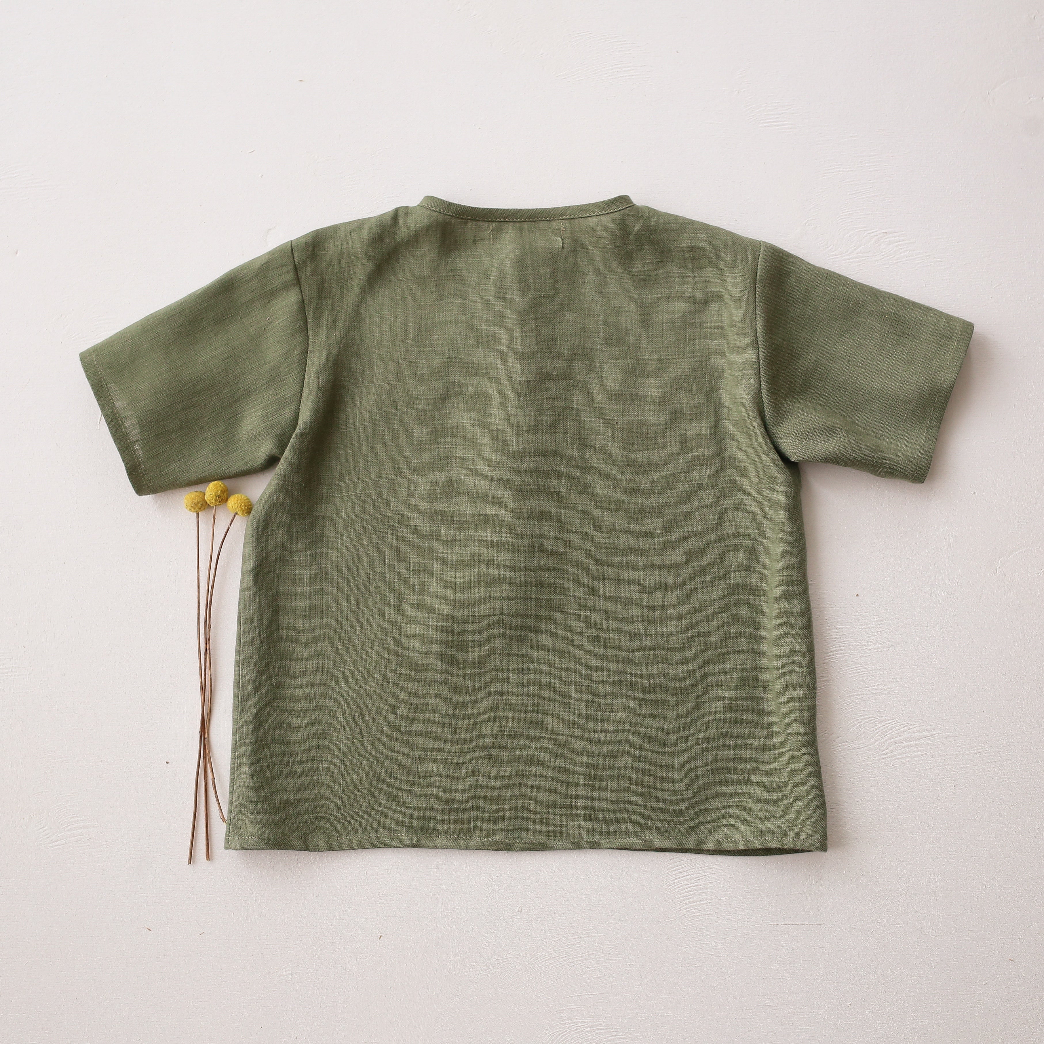 Olive Linen Short Sleeve Buttoned Top with “Toadstool with Snail” Embroidery