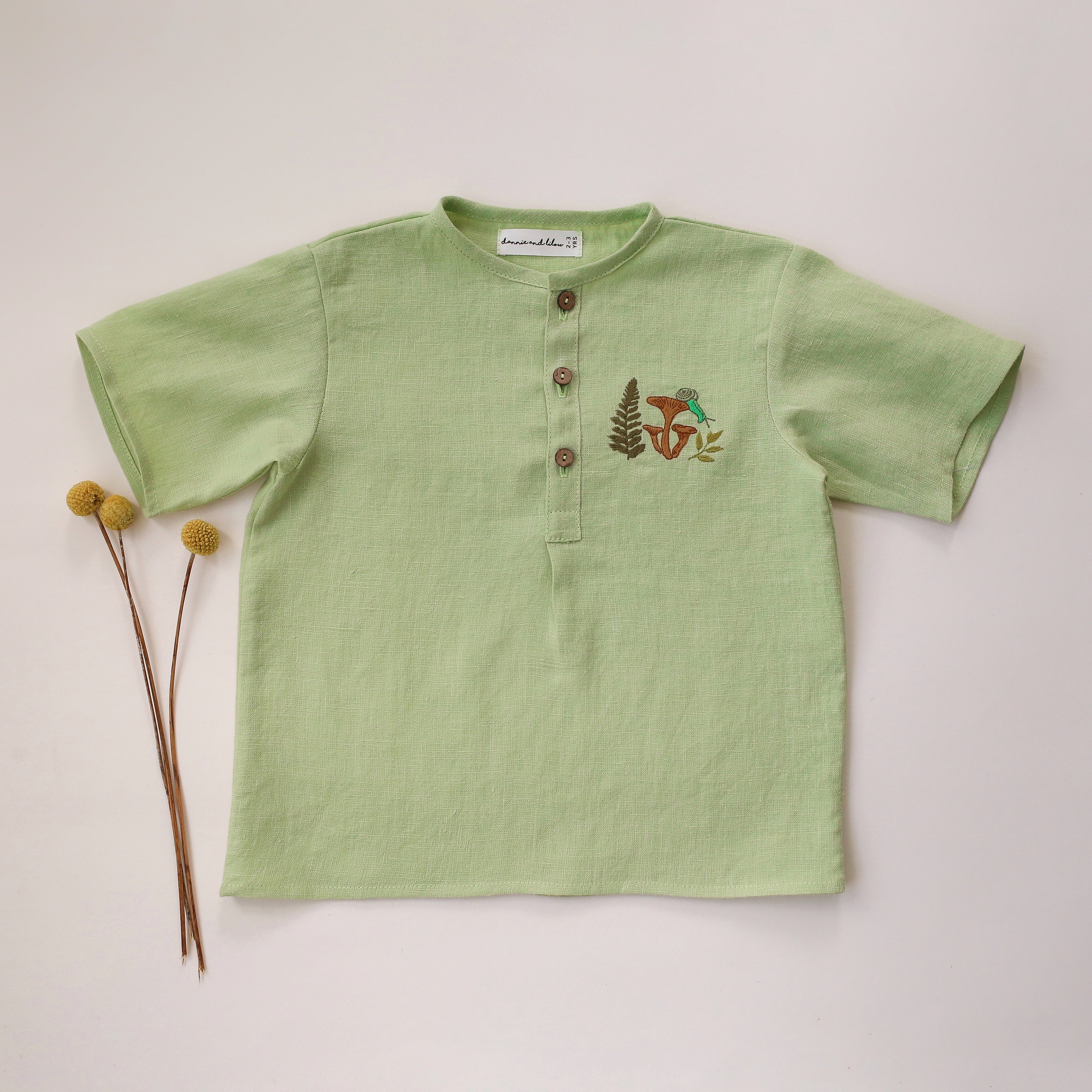 Spring Green Linen Short Sleeve Buttoned Top with “Snail on Mushrooms” Embroidery