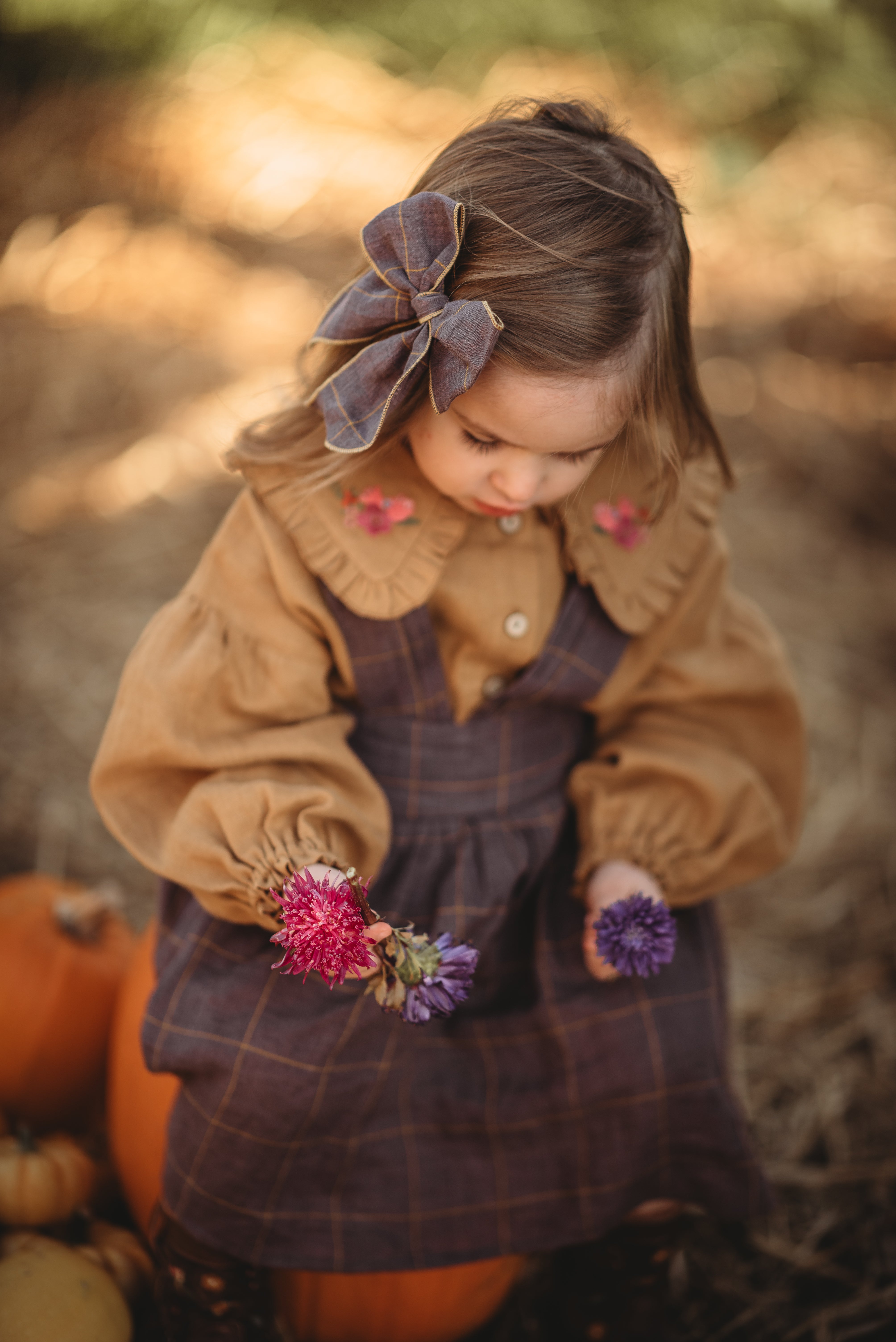 Pale Lilac Linen Frilled Collar Bubble Sleeve Blouse with "Autumn Bouquet" Embroidery