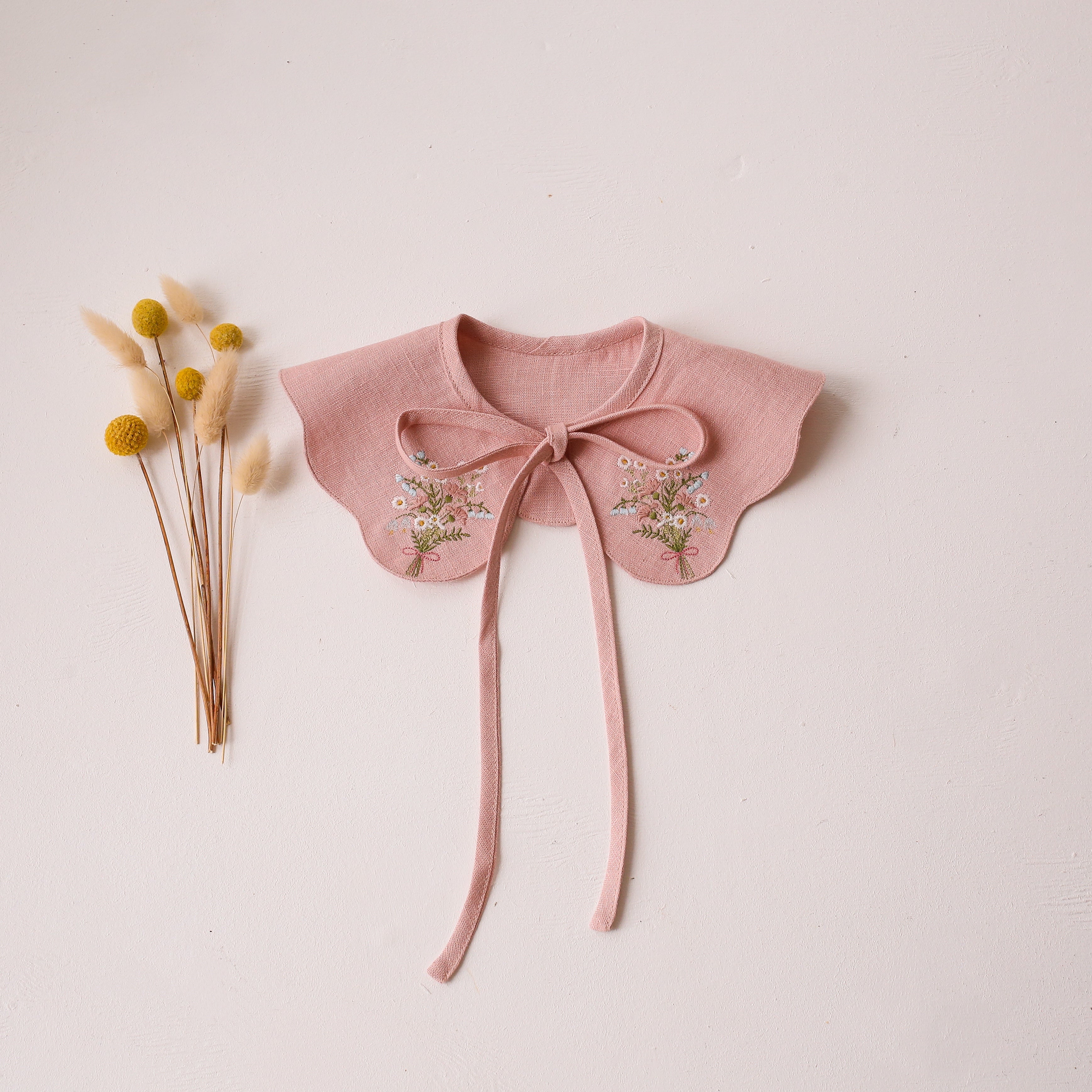 Powder Linen Detachable Petal Collar with “Daisy Bouquet” Embroidery