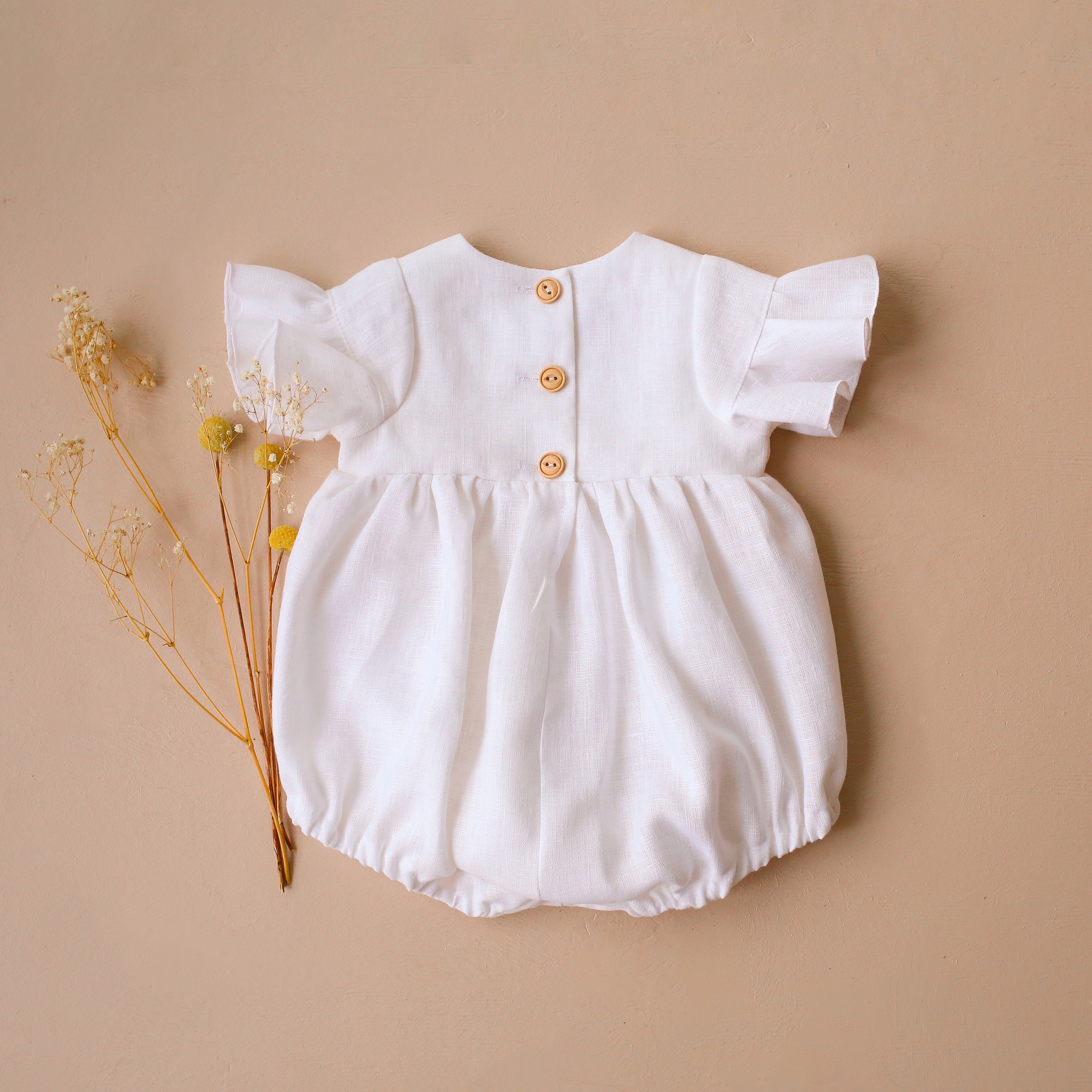 Milk Linen Flounce Sleeve Bubble Playsuit with “Chamomile Flowers” Embroidery