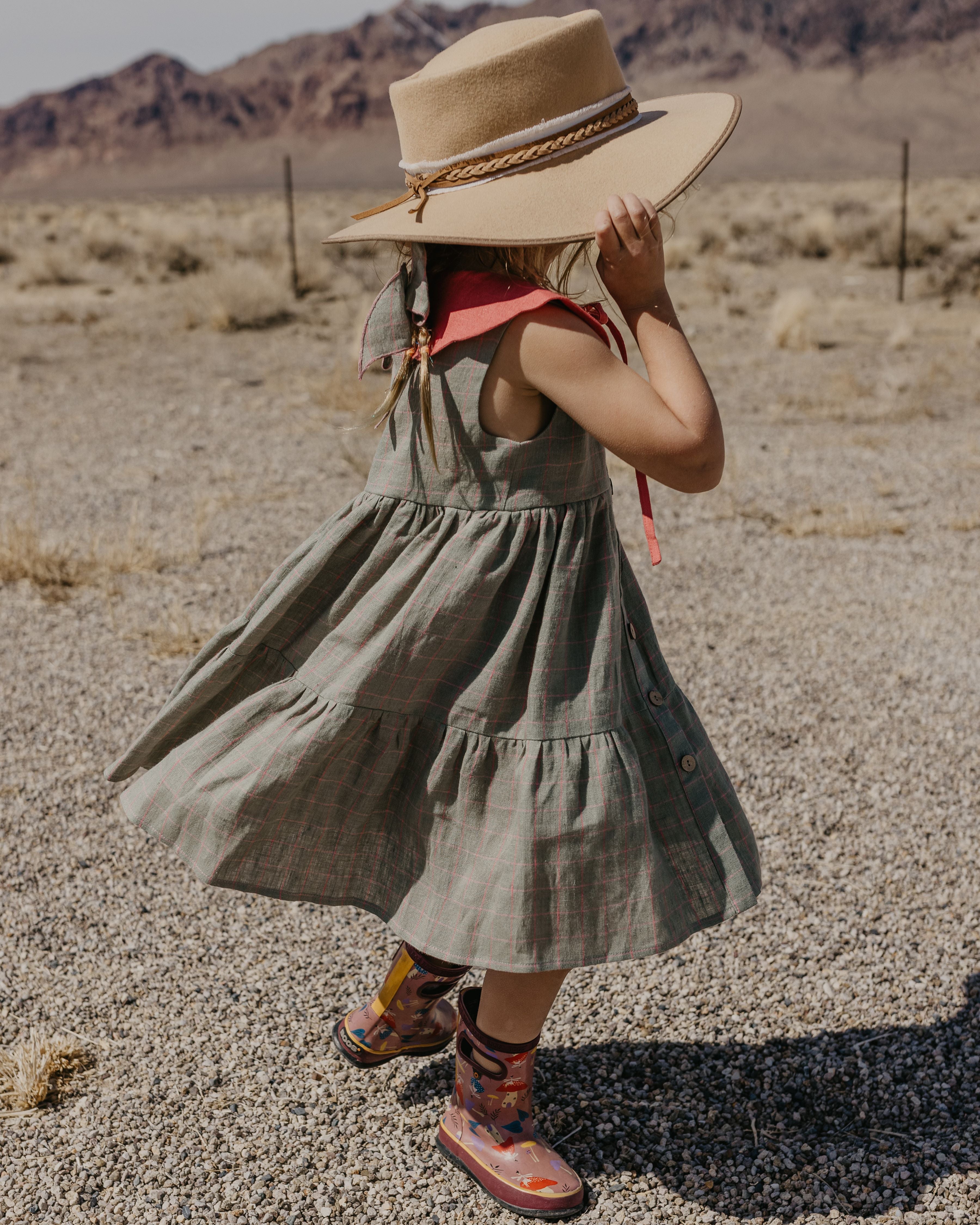 Powder Linen Tiered Dress with Petal Collar in Powder Linen with "Strawberry Bouquet" Embroidery