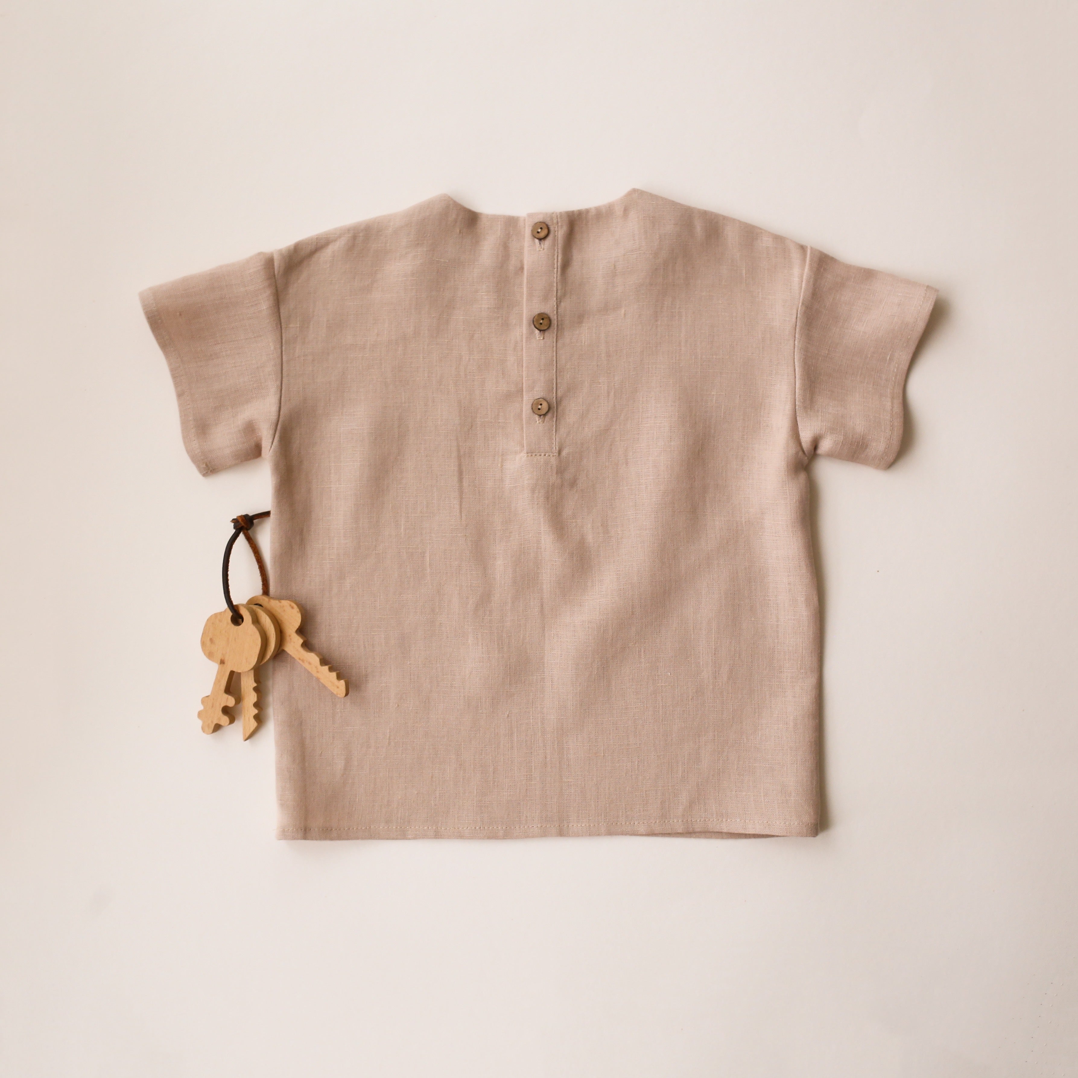 12-18 months - Beige Linen Short Sleeve Pocket Tee