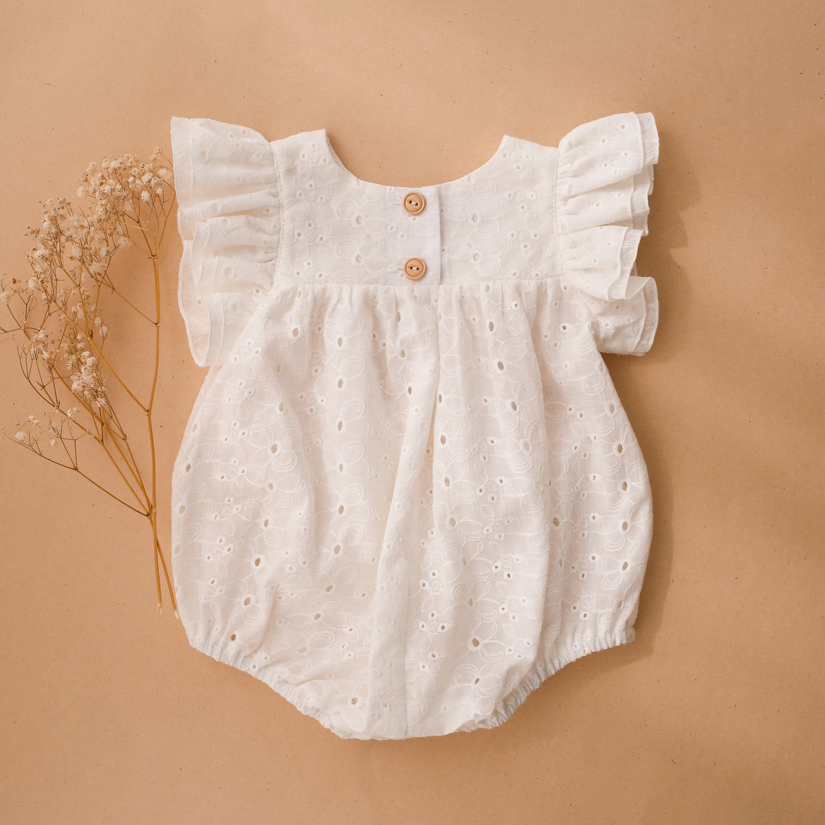 Daisy Broderie Anglaise Double Flutter Bubble Playsuit – Dannie and Lilou