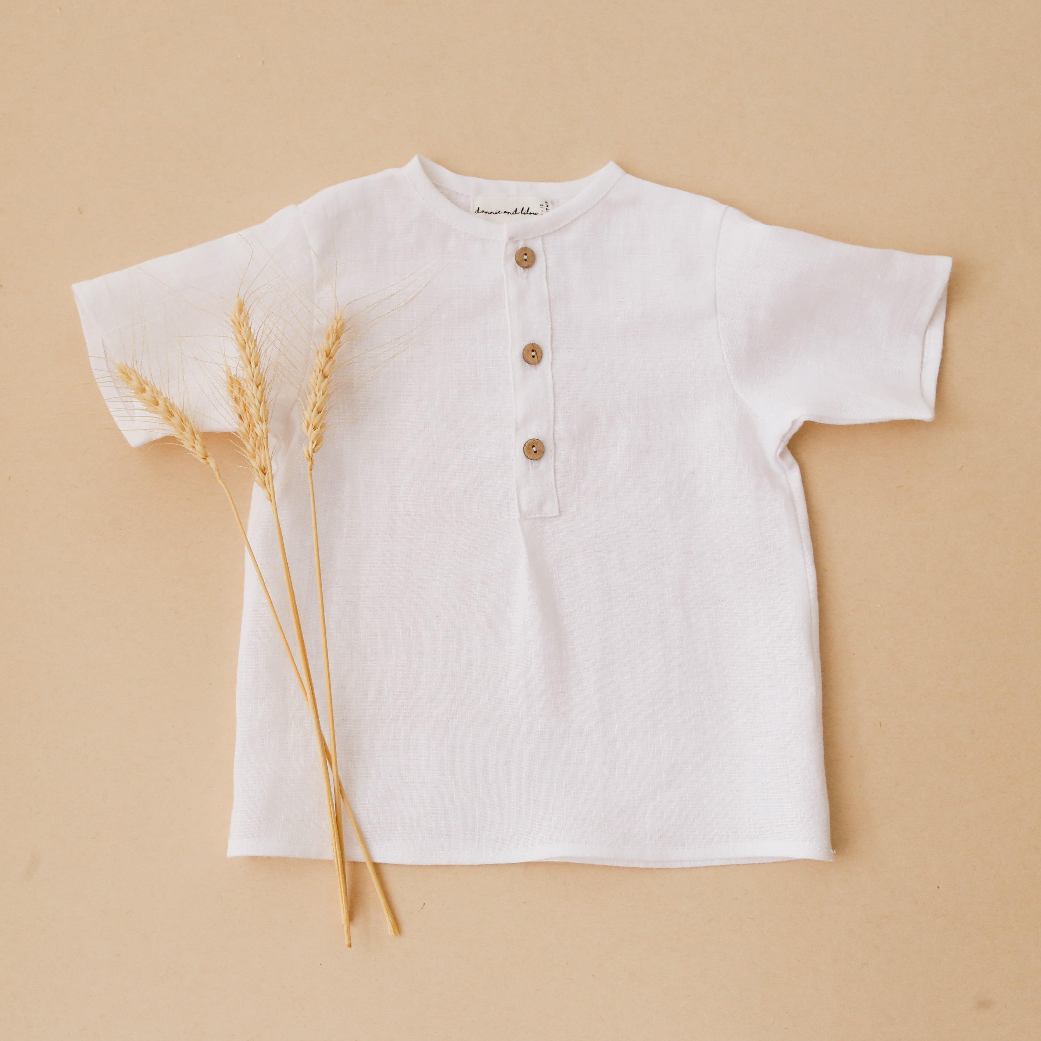 12-18 months - Milk Linen Short Sleeve Buttoned Tee