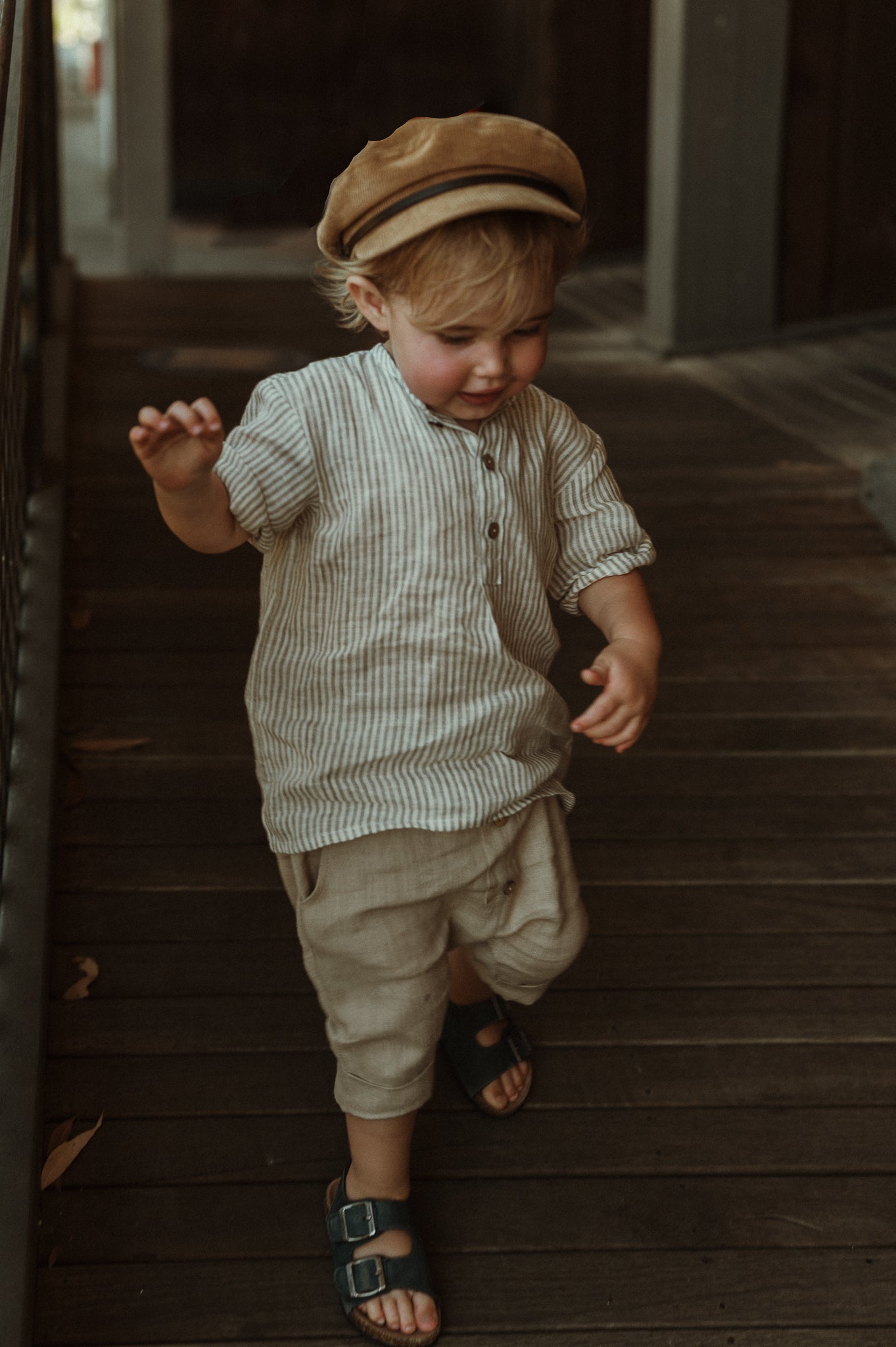 Latte Linen Buttoned Shorts